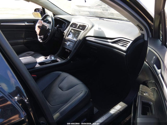 Ford Fusion Energi Titanium 2019 3FA6P0SU0KR232368 Image 5