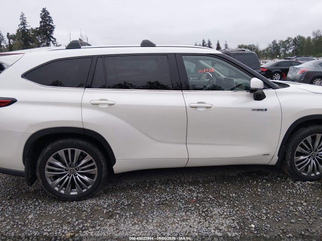 Toyota Highlander Hybrid Platinum 2021 5TDEBRCH5MS052233 Image 13