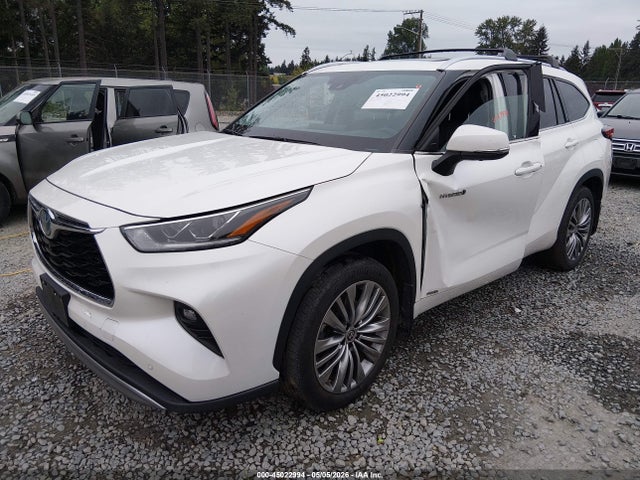 Toyota Highlander Hybrid Platinum 2021 5TDEBRCH5MS052233 Image 2