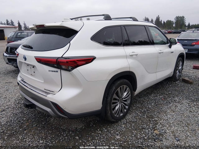 Toyota Highlander Hybrid Platinum 2021 5TDEBRCH5MS052233 Image 4