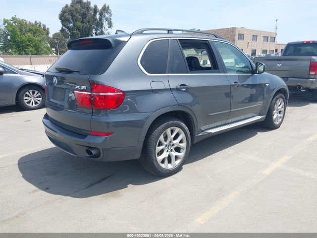 2013 Bmw X5 Xdrive35i/xdrive35i Premium/xdrive35i Sport Activity მანქანა იყიდება აუქციონზე, vin: 5UXZV4C51D0E11051, აუქციონის ნომერი: 45023001