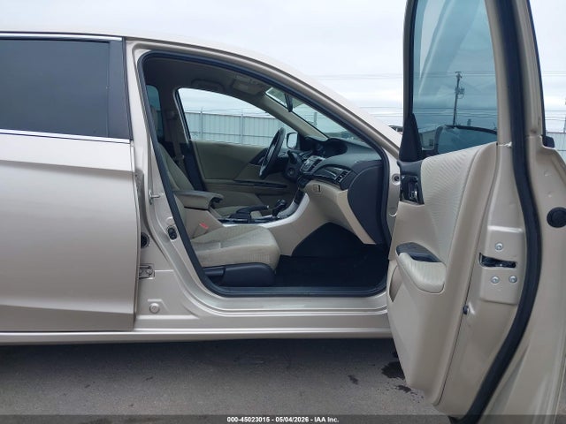 Продажа на аукционе авто 2016 Honda Accord Lx, vin: 1HGCR2F30GA207591, номер лота: 45023015