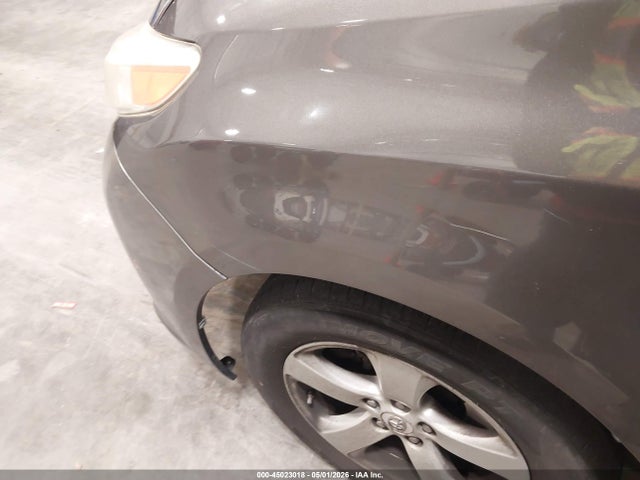 Aukcja sprzedaży 2011 Toyota Sienna Base V6, vin: 5TDZK3DCXBS010025, numer aukcji: 45023018