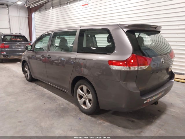 Aukcja sprzedaży 2011 Toyota Sienna Base V6, vin: 5TDZK3DCXBS010025, numer aukcji: 45023018