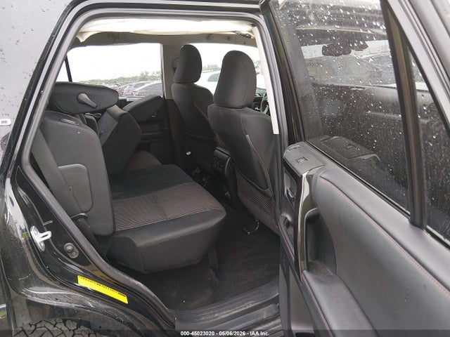 45023020 :رقم المزاد ، JTEPU5JR6M5930356 vin ، 2021 Toyota 4runner Trd Off Road مزاد بيع