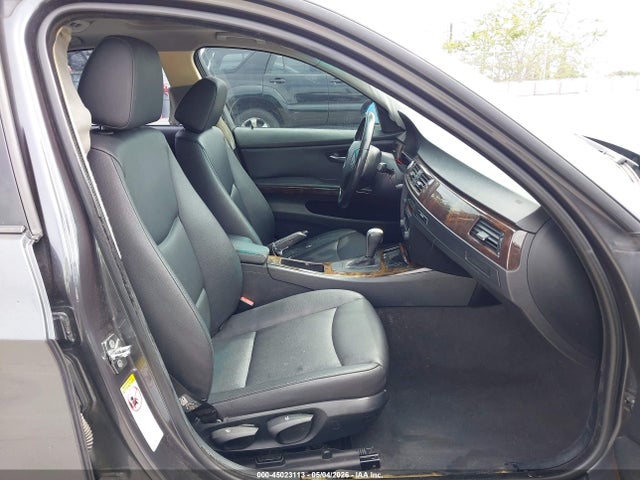 Продажа на аукционе авто 2006 Bmw 325i, vin: WBAVB13566PT08249, номер лота: 45023113