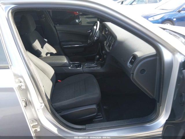 45023123 :رقم المزاد ، 2C3CDXBG6EH155213 vin ، 2014 Dodge Charger Se مزاد بيع