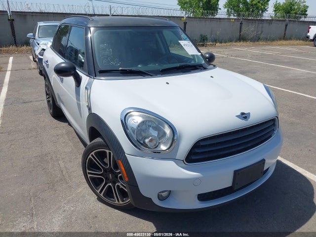 Mini Countryman Cooper 2014 WMWZB3C53EWR38358 Image 1