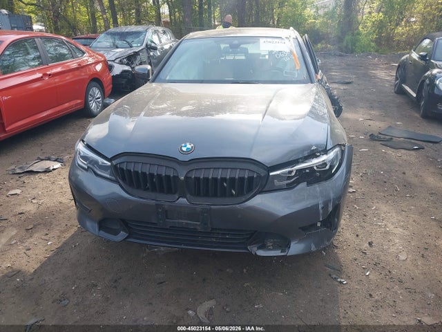 45023154 :رقم المزاد ، 3MW5R7J02L8B15239 vin ، 2020 Bmw 330i Xdrive مزاد بيع