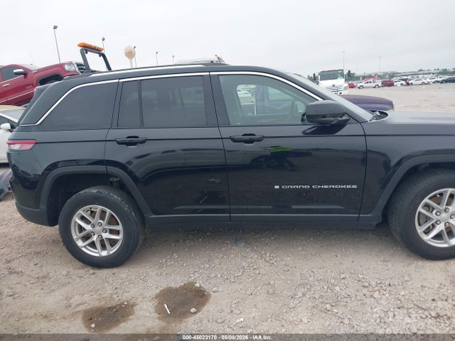 45023170 :رقم المزاد ، 1C4RJGAG9PC525365 vin ، 2023 Jeep Grand Cherokee Laredo 4x2 مزاد بيع