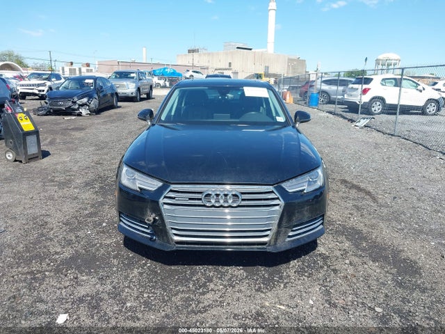 Продажа на аукционе авто 2017 Audi A4 2.0t Premium, vin: WAUANAF45HN046537, номер лота: 45023180