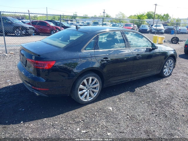 Продажа на аукционе авто 2017 Audi A4 2.0t Premium, vin: WAUANAF45HN046537, номер лота: 45023180