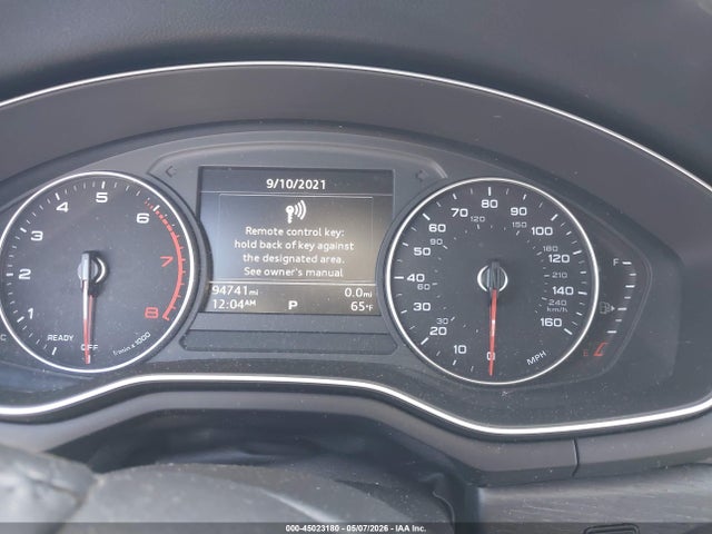 Продажа на аукционе авто 2017 Audi A4 2.0t Premium, vin: WAUANAF45HN046537, номер лота: 45023180