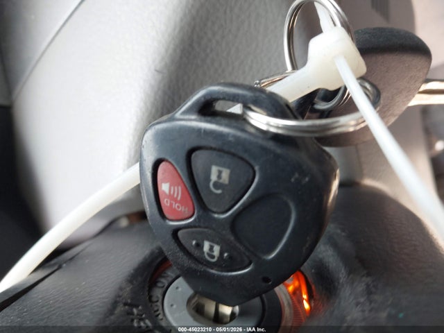 45023210 :رقم المزاد ، JTMBD33V766016952 vin ، 2006 Toyota Rav4 مزاد بيع
