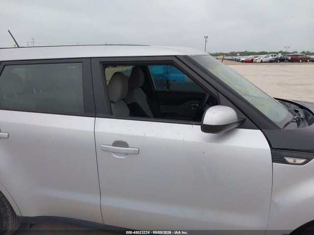 2014 Kia Soul მანქანა იყიდება აუქციონზე, vin: KNDJN2A26E7722282, აუქციონის ნომერი: 45023224