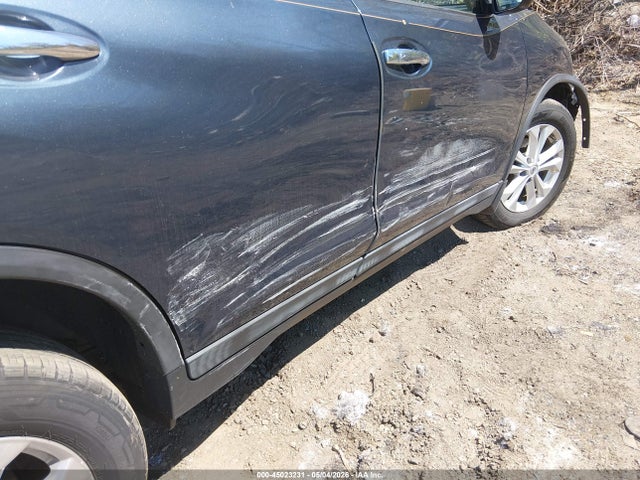 2015 Nissan Rogue Sv მანქანა იყიდება აუქციონზე, vin: 5N1AT2MV0FC926351, აუქციონის ნომერი: 45023231