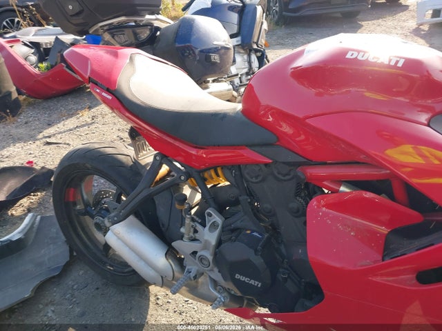 Ducati Supersport 2021 ZDMVABDS8MB000918 Image 17