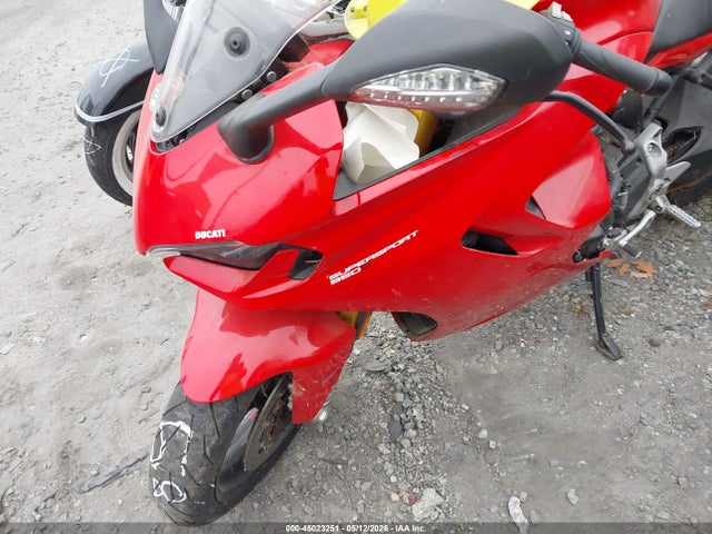 Ducati Supersport 2021 ZDMVABDS8MB000918 Image 2