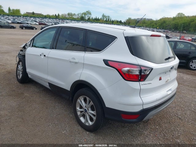 Продаж на аукціоні авто 2017 Ford Escape Se, vin: 1FMCU9GDXHUD44322, номер лоту: 45023257