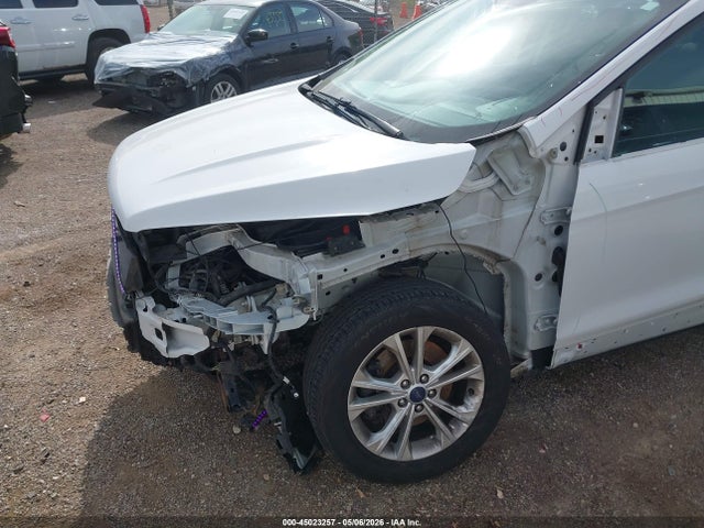 Продаж на аукціоні авто 2017 Ford Escape Se, vin: 1FMCU9GDXHUD44322, номер лоту: 45023257