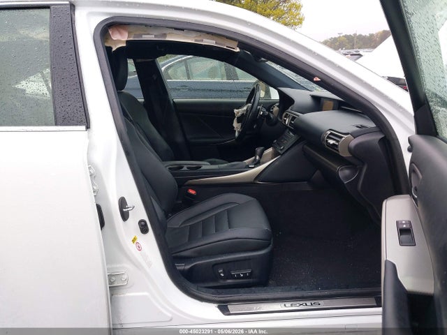 Продажа на аукционе авто 2015 Lexus Is 250, vin: JTHCF1D21F5023388, номер лота: 45023291