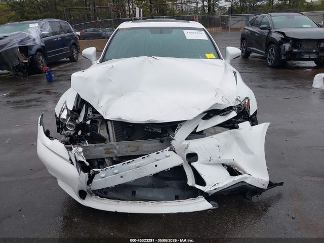 Продажа на аукционе авто 2015 Lexus Is 250, vin: JTHCF1D21F5023388, номер лота: 45023291
