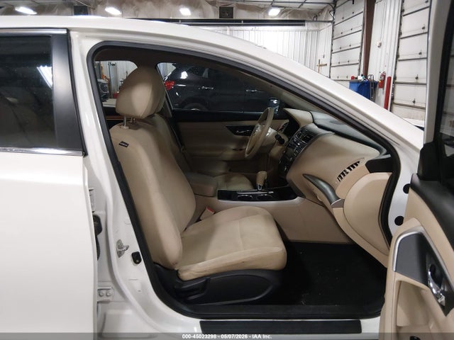2015 Nissan Altima 2.5 S მანქანა იყიდება აუქციონზე, vin: 1N4AL3APXFC492042, აუქციონის ნომერი: 45023298