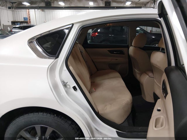 2015 Nissan Altima 2.5 S მანქანა იყიდება აუქციონზე, vin: 1N4AL3APXFC492042, აუქციონის ნომერი: 45023298