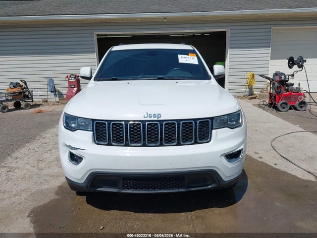 45023316 :رقم المزاد ، 1C4RJFAGXHC841837 vin ، 2017 Jeep Grand Cherokee Laredo 4x4 مزاد بيع