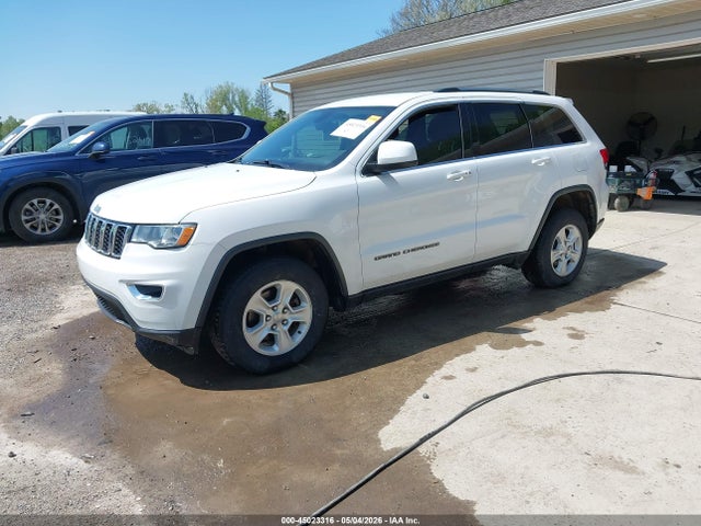 45023316 :رقم المزاد ، 1C4RJFAGXHC841837 vin ، 2017 Jeep Grand Cherokee Laredo 4x4 مزاد بيع