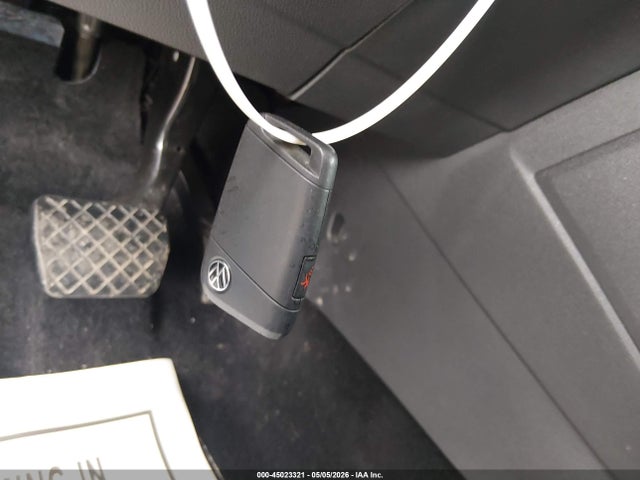 Продажа на аукционе авто 2022 Volkswagen Taos 1.5t S, vin: 3VVCX7B20NM083547, номер лота: 45023321