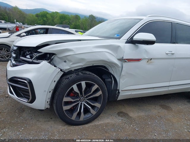2023 Volkswagen Atlas Cross Sport 3.6l V6 Sel Premium R-line მანქანა იყიდება აუქციონზე, vin: 1V2FE2CA5PC209432, აუქციონის ნომერი: 45023336