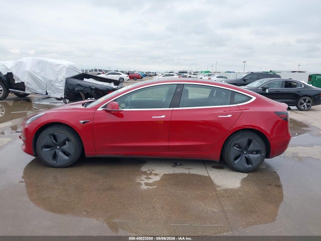 2018 Tesla Model 3 Long Range/mid Range მანქანა იყიდება აუქციონზე, vin: 5YJ3E1EA7JF030718, აუქციონის ნომერი: 45023350