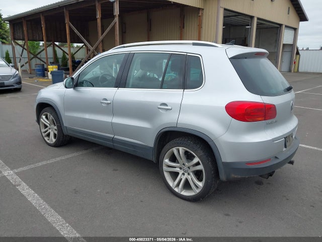 45023371 :رقم المزاد ، WVGBV3AX2DW595262 vin ، 2013 Volkswagen Tiguan Sel مزاد بيع