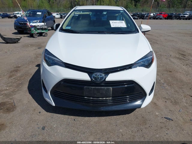 2T1BURHE8JC064750 Toyota COROLLA LE