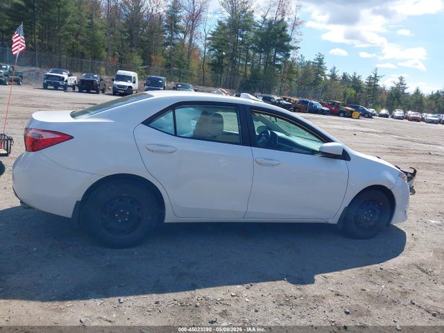 2T1BURHE8JC064750 Toyota COROLLA LE