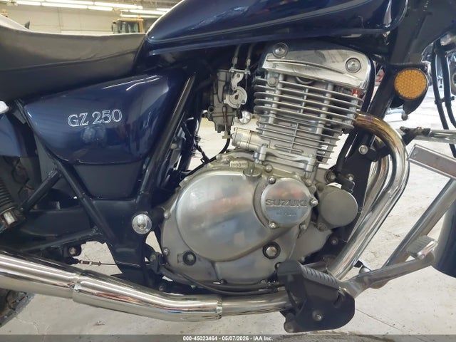 Auction sale of the 2003 Suzuki Gz250, vin: VTTNJ48A432101278, lot number: 45023464