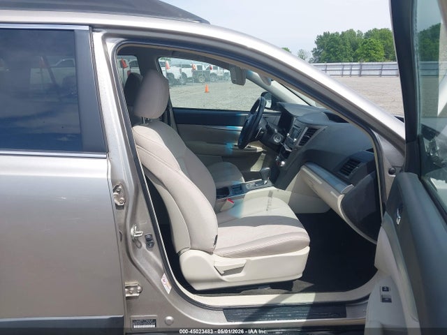 Aukcja sprzedaży 2014 Subaru Outback 2.5i Premium, vin: 4S4BRCCC3E3229828, numer aukcji: 45023483