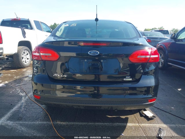 45023492 :رقم المزاد ، 1FADP3FE4HL335196 vin ، 2017 Ford Focus Se مزاد بيع