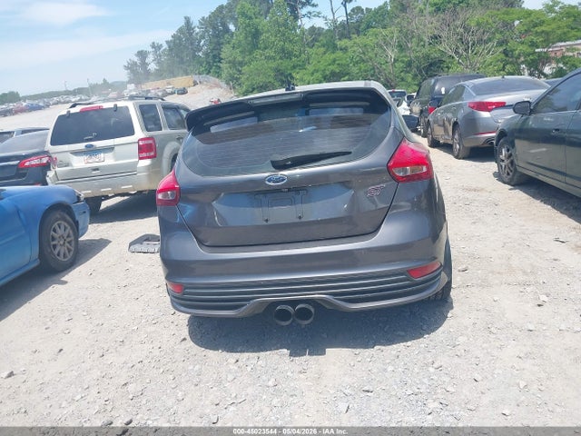 45023544 :رقم المزاد ، 1FADP3L93GL355042 vin ، 2016 Ford Focus St مزاد بيع