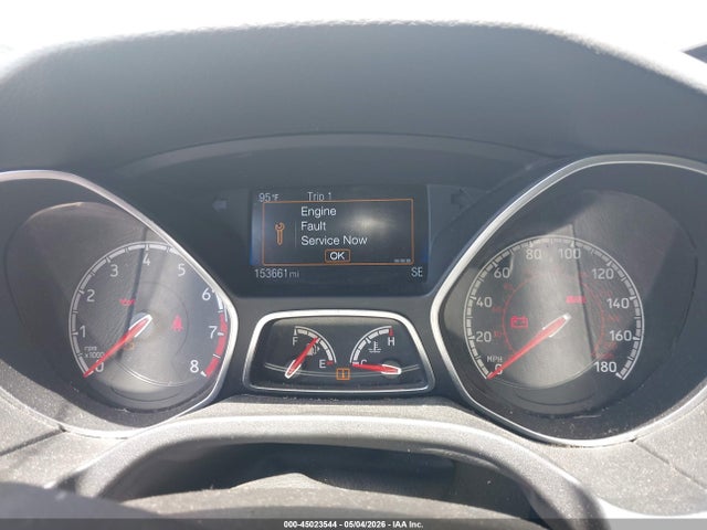 45023544 :رقم المزاد ، 1FADP3L93GL355042 vin ، 2016 Ford Focus St مزاد بيع