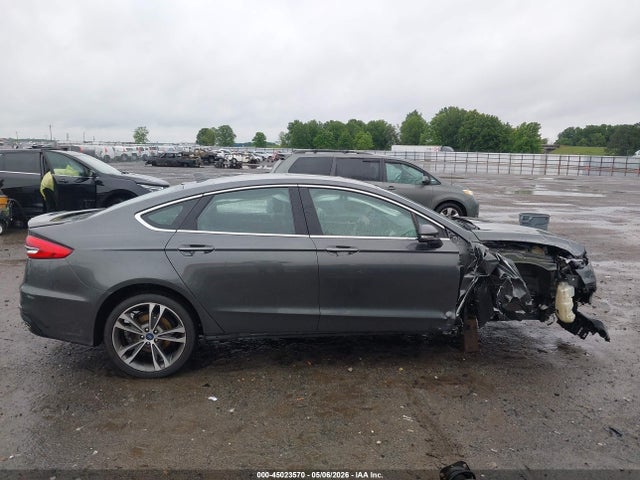 45023570 :رقم المزاد ، 3FA6P0D93KR116932 vin ، 2019 Ford Fusion Titanium مزاد بيع