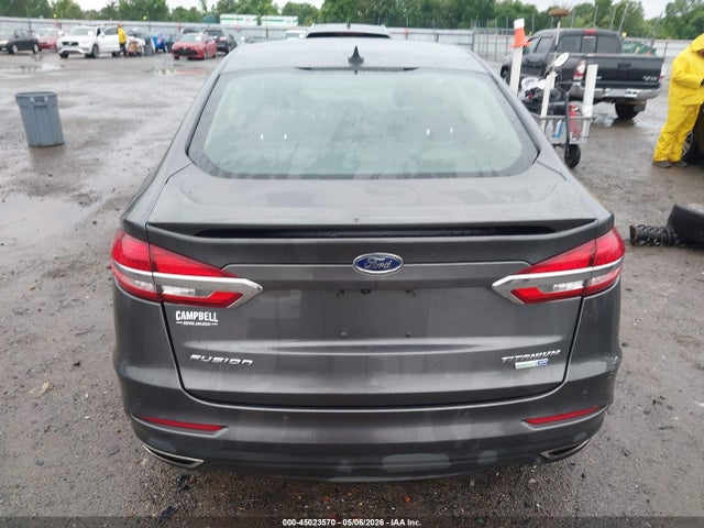 45023570 :رقم المزاد ، 3FA6P0D93KR116932 vin ، 2019 Ford Fusion Titanium مزاد بيع