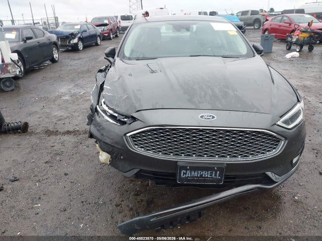 45023570 :رقم المزاد ، 3FA6P0D93KR116932 vin ، 2019 Ford Fusion Titanium مزاد بيع