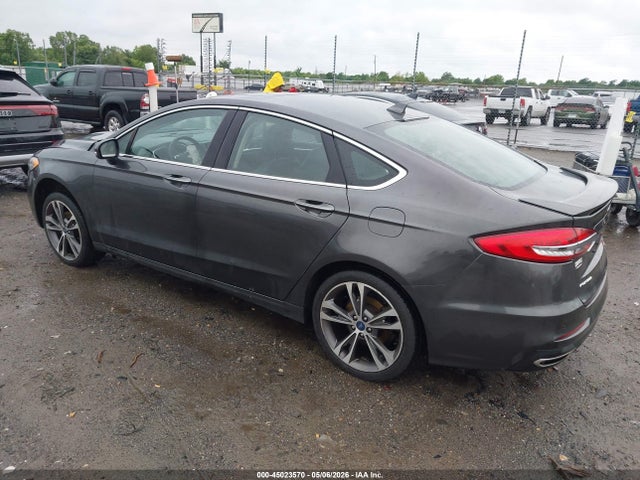 45023570 :رقم المزاد ، 3FA6P0D93KR116932 vin ، 2019 Ford Fusion Titanium مزاد بيع