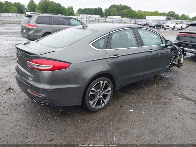 45023570 :رقم المزاد ، 3FA6P0D93KR116932 vin ، 2019 Ford Fusion Titanium مزاد بيع