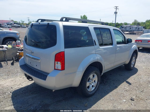 45023576 :رقم المزاد ، 5N1AR1NB6BC608340 vin ، 2011 Nissan Pathfinder S مزاد بيع