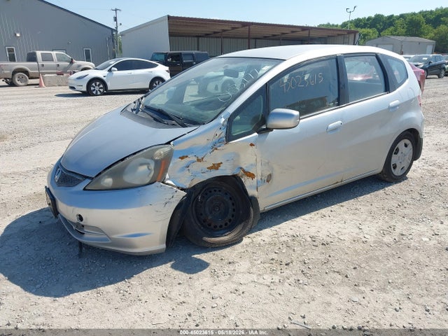 45023615 :رقم المزاد ، JHMGE8H31CC003777 vin ، 2012 Honda Fit مزاد بيع