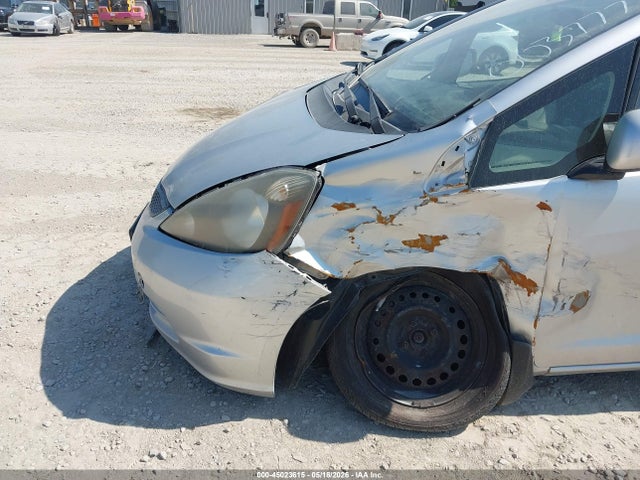45023615 :رقم المزاد ، JHMGE8H31CC003777 vin ، 2012 Honda Fit مزاد بيع