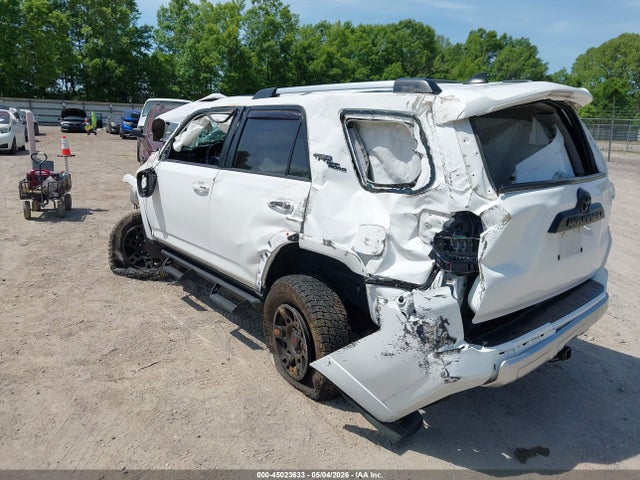 Продаж на аукціоні авто 2018 Toyota 4runner Trd Off Road Premium, vin: JTEBU5JR7J5526388, номер лоту: 45023633